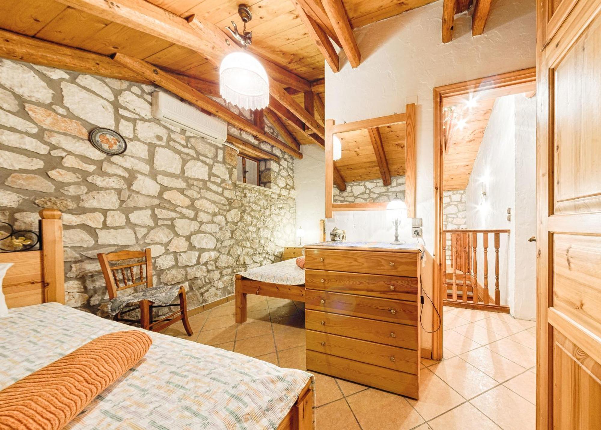 Joanna'S Stone Villas Vasilikos  Phòng bức ảnh